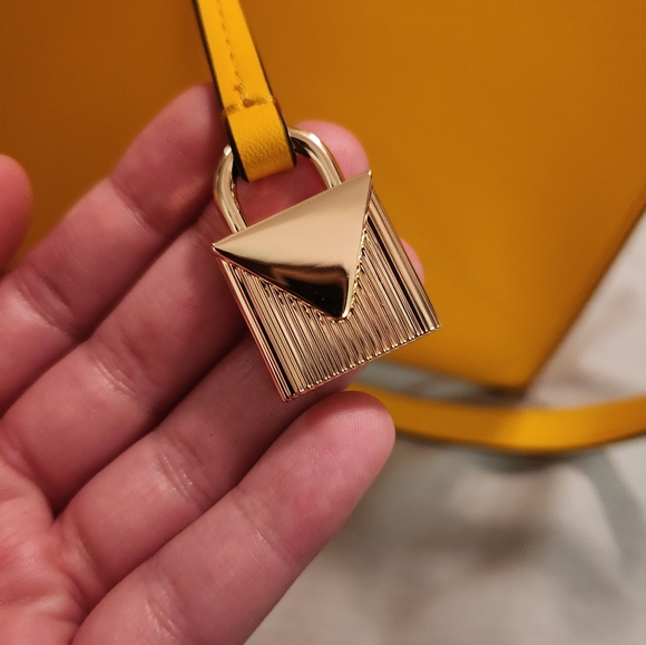 Shoulder bag - Picture 5 of 7